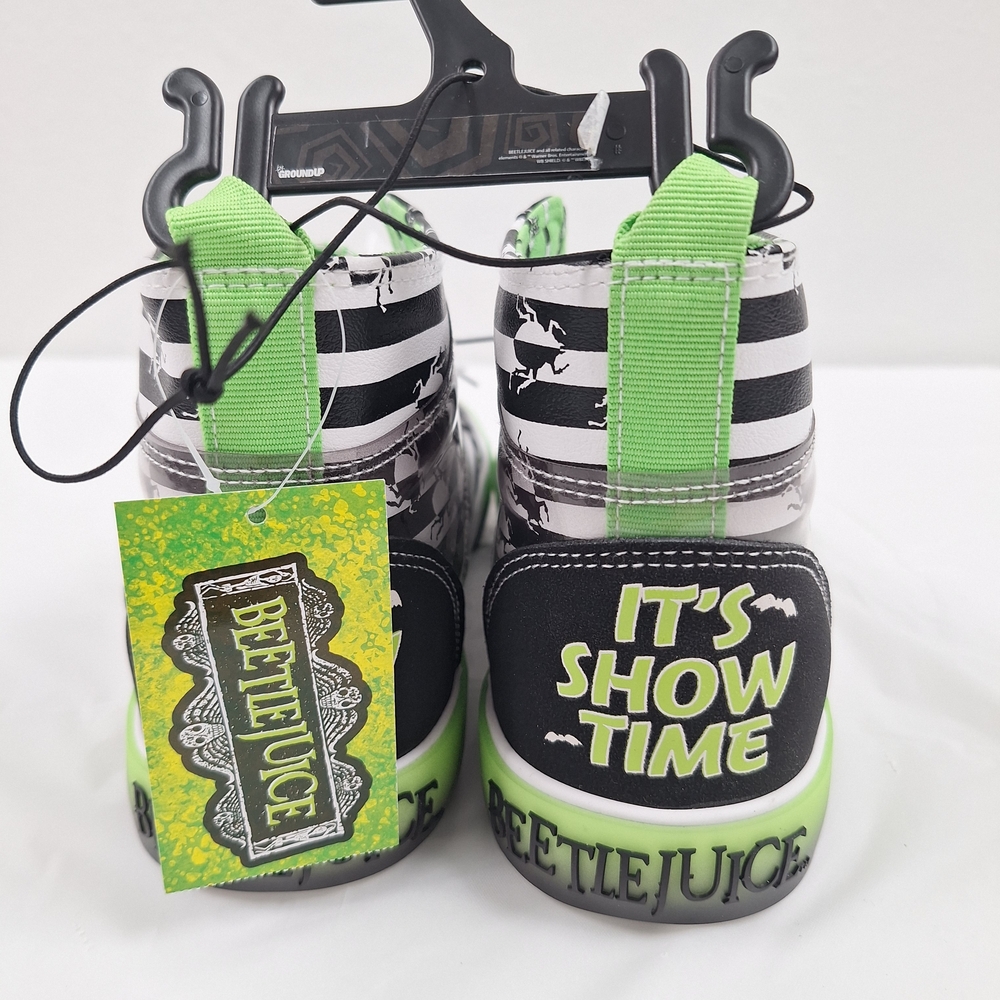 Beetlejuice High-Top Sneakers with Green and Black Design - Picture 4 of 5